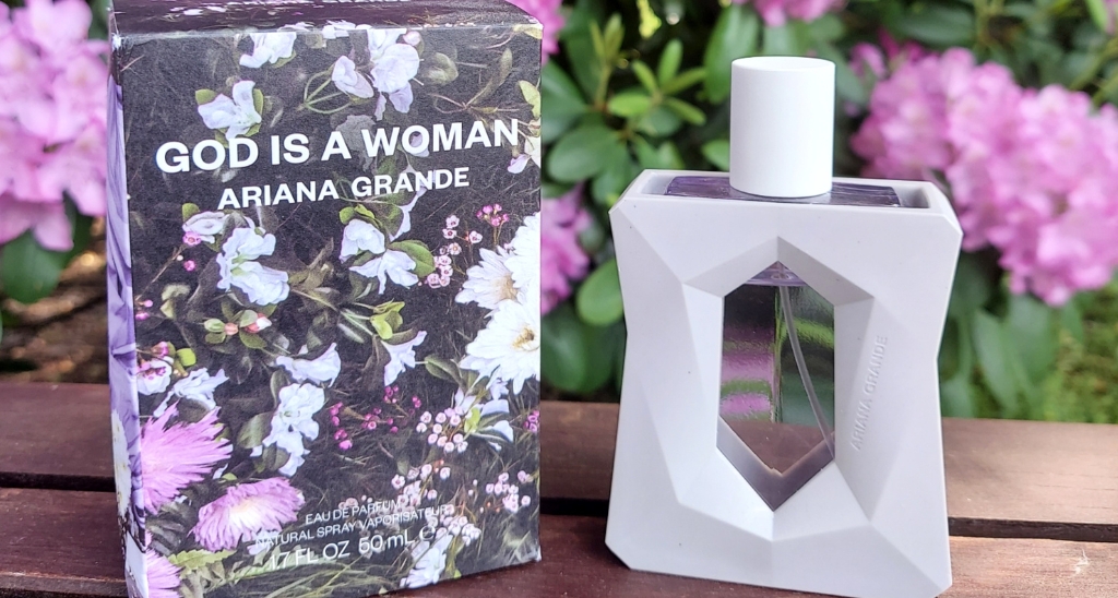 God Is A Woman Eau de Parfum